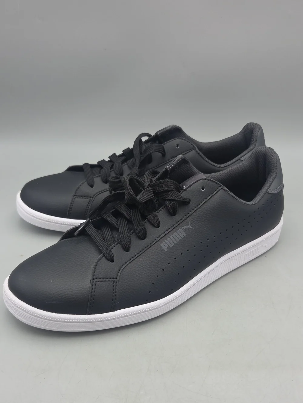 PUMA Smash Perf Men's Sneakers size 10.5